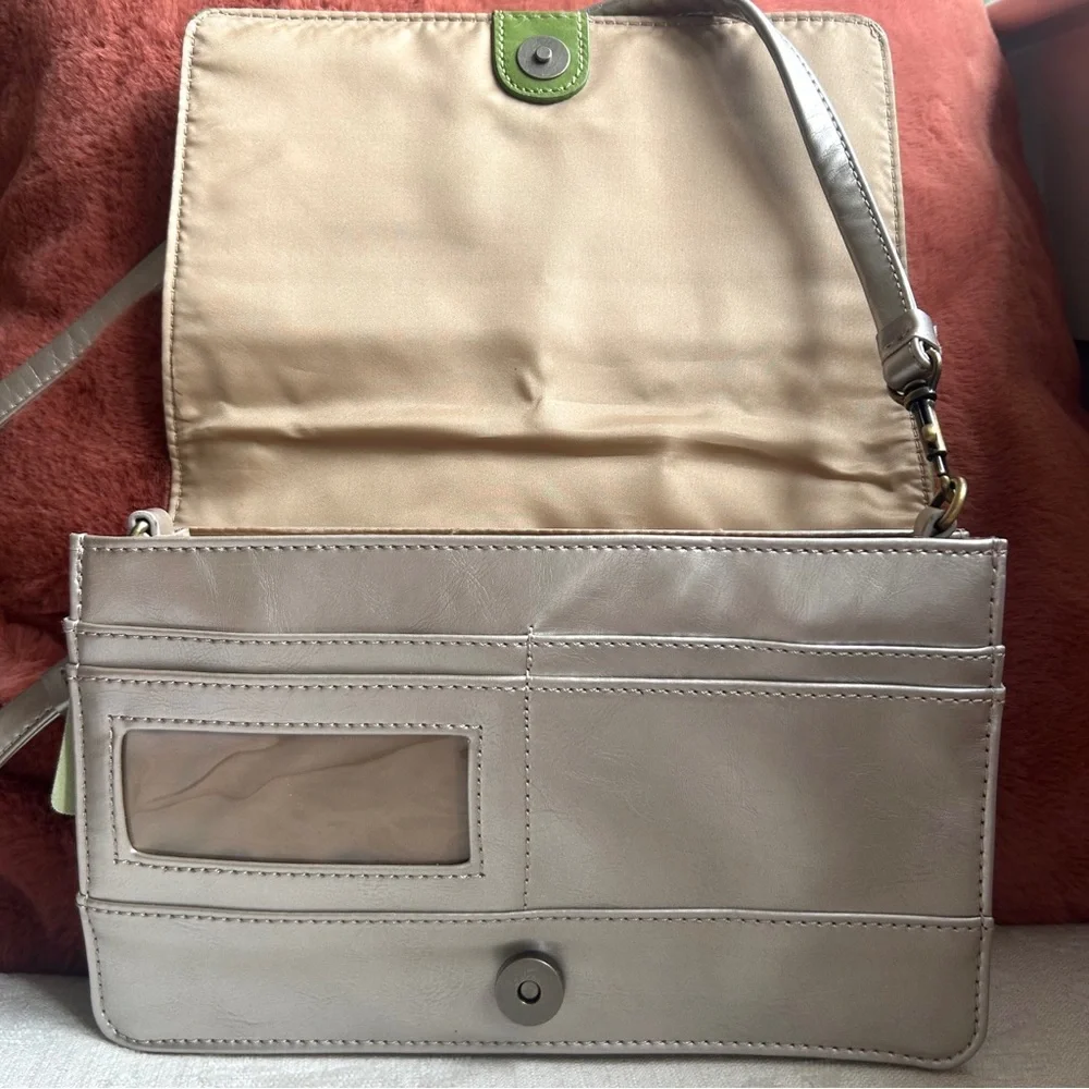 Aurielle Lime/Oyster Leather Crossbody Bag - Picture 11 of 12